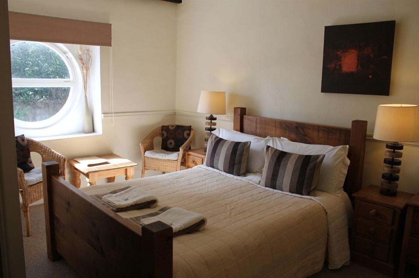The Coach House-United Kingdom-Hambrook-General view-10