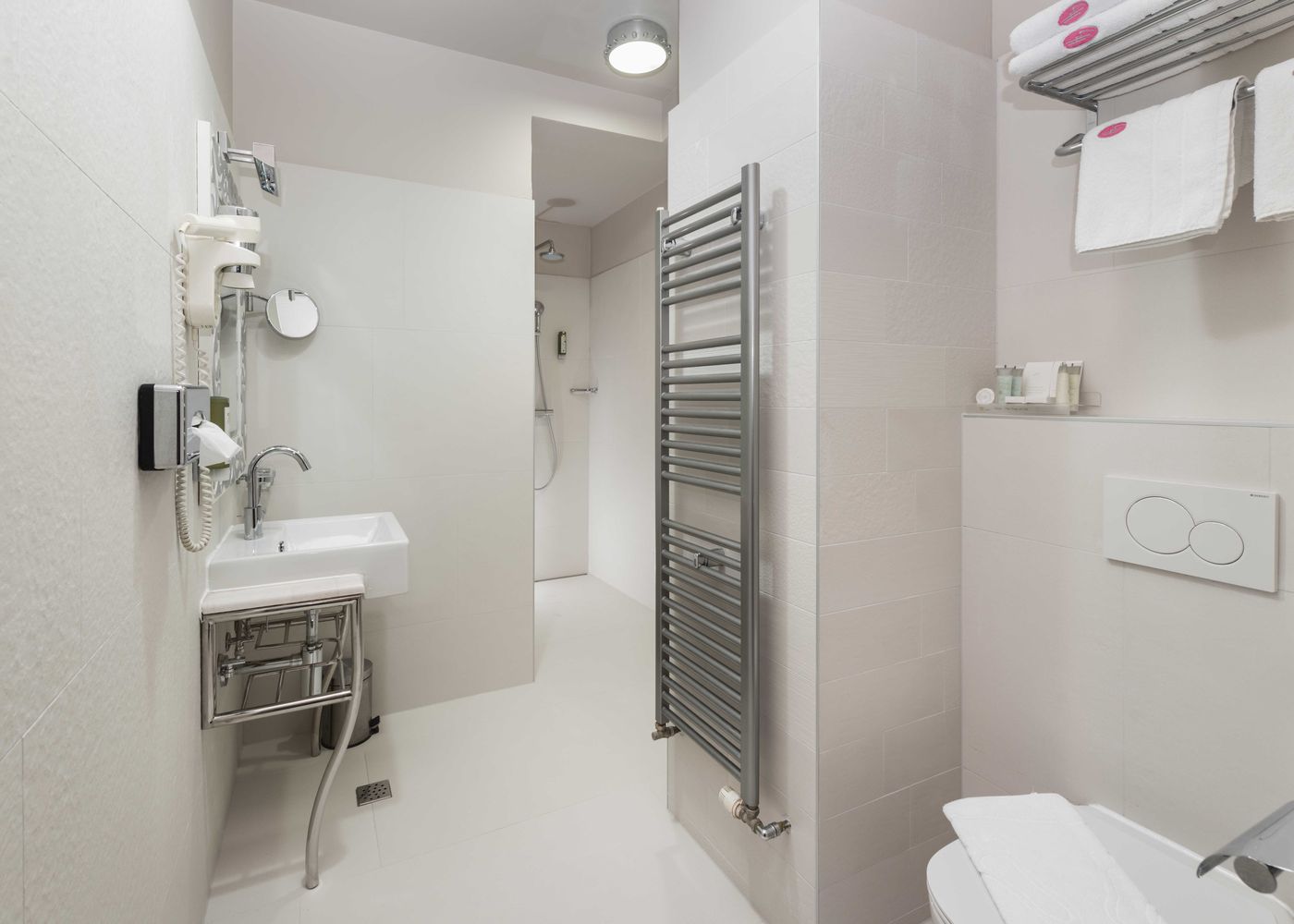 Heritage-Hotel-Bastion-Room-20