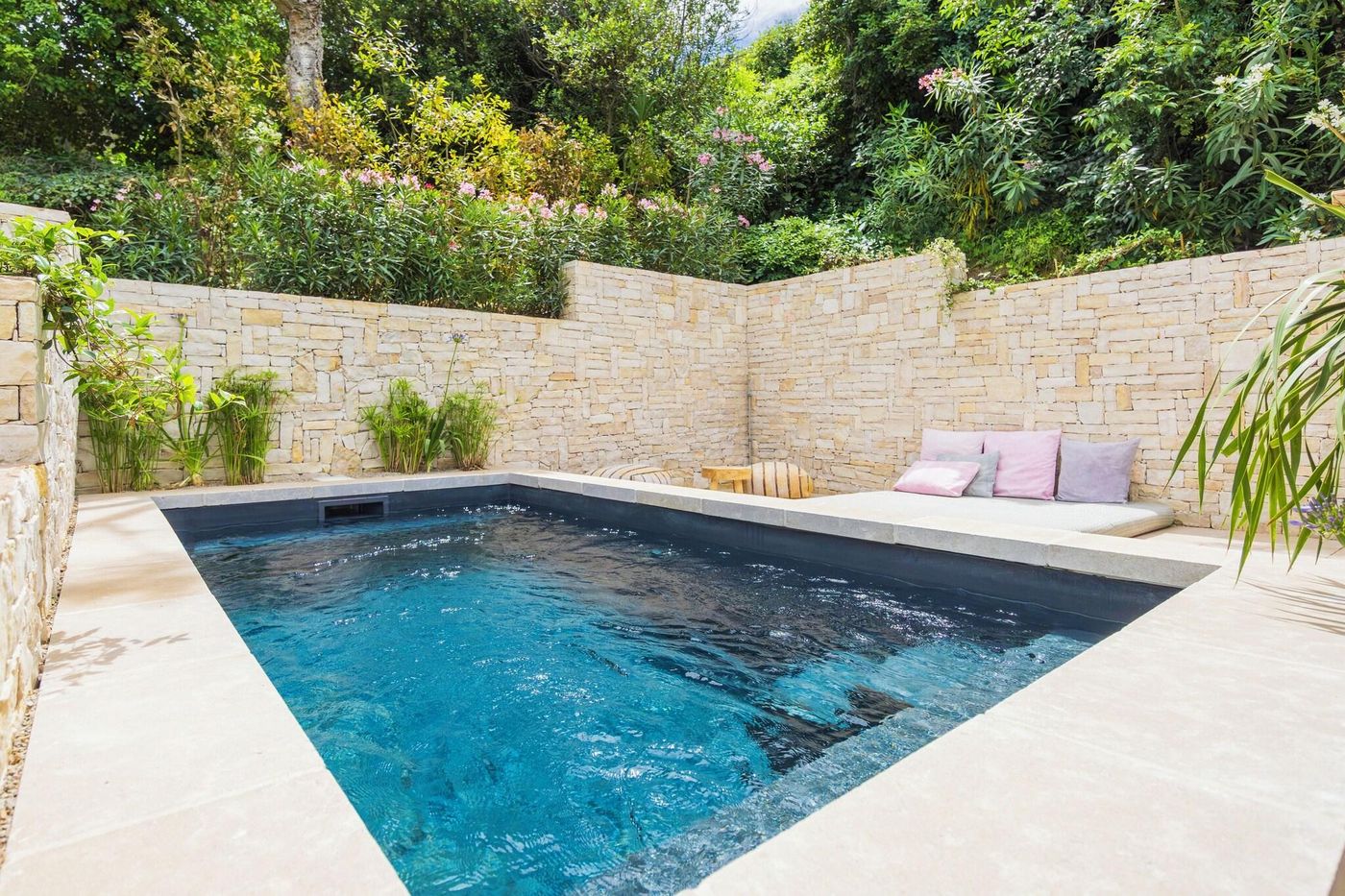 La-Bastide-D-Antoine-Room-8