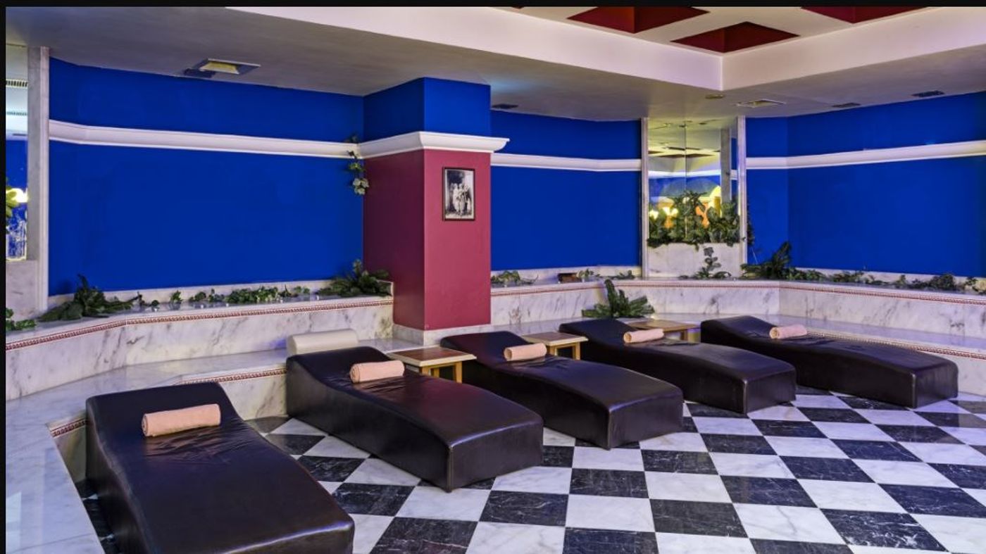 Ozkaymak-Falez-Sports-and-Entertainment-42