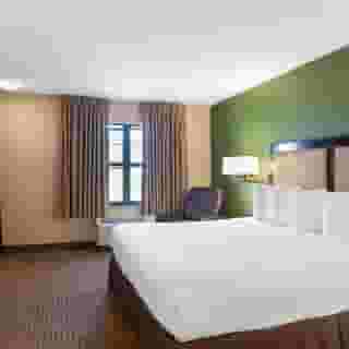 Extended Stay America Select Suites - Chicago - Darien, 1 of 6