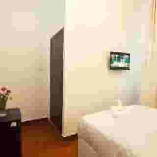 Tahrir Plaza Suites, 5 of 6