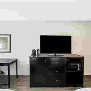 La Quinta Inn & Suites by Wyndham Lebanon, 5 of 6