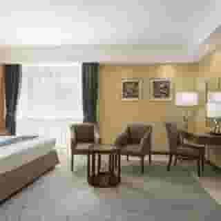 Howard Johnson by Wyndham Abu Dhabi, 1 of 6