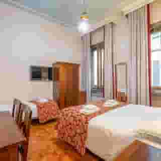 Hotel City, 4 of 6