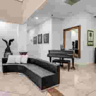 South River Suites, 3 of 6