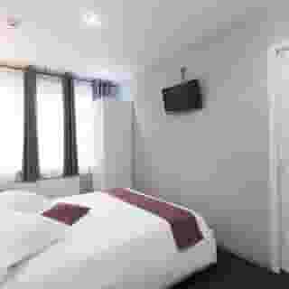 Hotel Phenix, 1 of 6