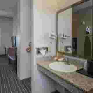 Hotel Aura Sfo, 3 of 6