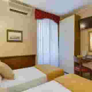 Hotel Silla, 1 of 6