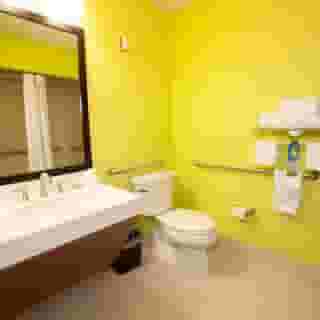 Arya Inn & Suites Farmers Branch, 5 of 6