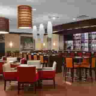 Embassy Suites by Hilton Chicago O'Hare Rosemont, 1 of 6