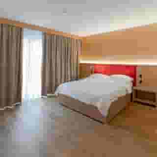 Los Lorentes Residences, 3 of 6