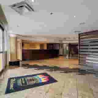 Monte Carlo Inn Airport Suites, 5 of 6