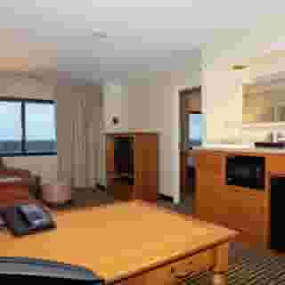 Hilton Chicago/Oak Brook Suites, 6 of 6