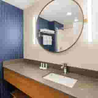 Fairfield Inn & Suites by Marriott Seattle Downtown/Seattle Center, 5 of 6