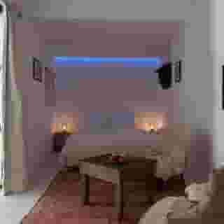 Riad Zebrakaro, 5 of 6