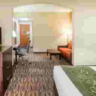 Comfort Suites Lebanon, 2 of 6