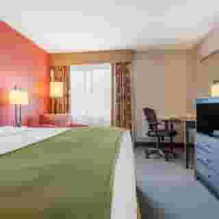Quality Inn & Suites - Toronto West, 5 of 6