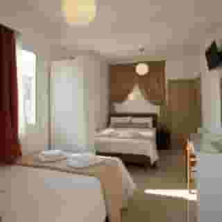 Metropolis Hotel, 3 of 6