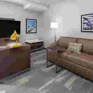 Hampton Inn & Suites San Diego Liberty Station, 1 of 6