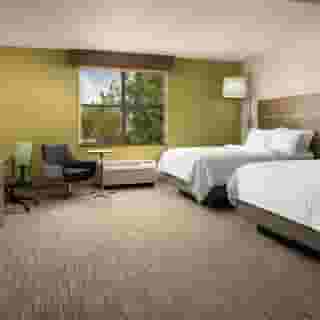 Holiday Inn Express & Suites Irving Dfw Airport North by Ihg, 1 of 6