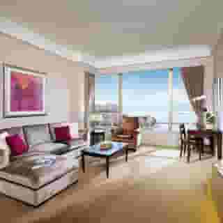 Hong Kong Gold Coast, 4 of 6
