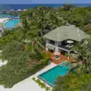 Dusit Thani Maldives, 3 of 6