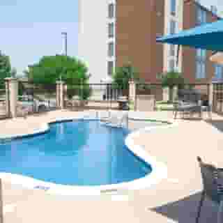 Hampton Inn & Suites Dallas/Lewisville-Vista Ridge Mall, Tx, 4 of 6