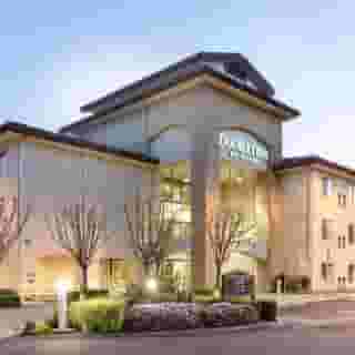 DoubleTree by Hilton Ontario Airport, 3 of 6