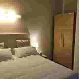 Residence Select Executive, 2 of 6