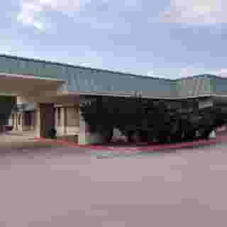 Days Inn by Wyndham Seguin Tx, 1 of 6
