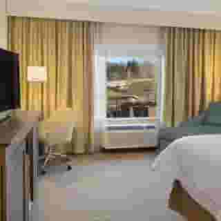 Hampton Inn & Suites-Seattle Woodinville Wa, 2 of 6