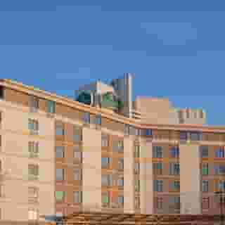 La Quinta Inn & Suites by Wyndham Boston Somerville, 1 of 6
