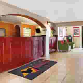 La Quinta Inn by Wyndham Orlando International Drive North, 2 of 6