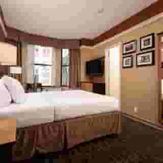 The Hotel @ Fifth Avenue, 5 of 6