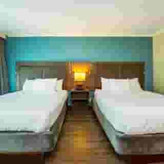 Grand Park Hotel & Suites Downtown Vancouver, an Ascend Collection Hotel, 2 of 6