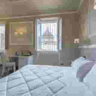 Hotel California, 1 of 6