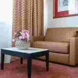 Nash Suites Airport Hotel, 6 of 6