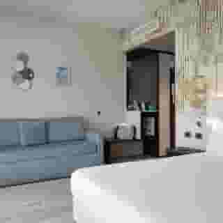 Vision Hotel, 3 of 6