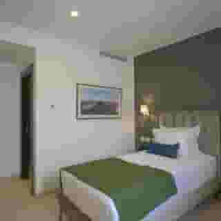 Maia Hotel Suites, 3 of 6