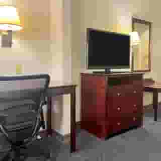 Quality Inn & Suites Houston Northwest - Cypress, 2 of 6