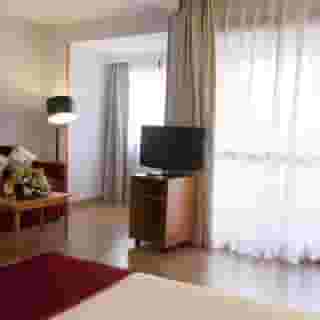 Muralto Madrid Princesa, 2 of 6