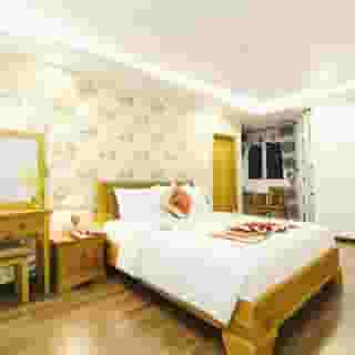 The Airport Hotel, 4 of 6