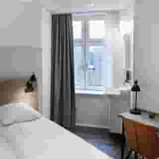 Go Hotel Saga, 1 of 6
