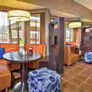 Courtyard by Marriott Philadelphia Willow Grove, 1 of 6