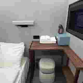 The Hyve Capsule hostel Amsterdam, 3 of 6