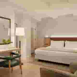 Aura Hotel Times Square, 4 of 6