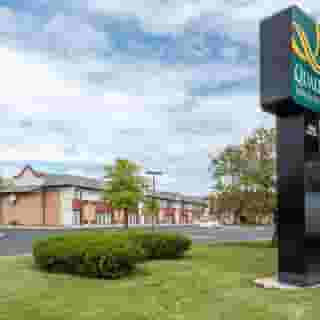Quality Inn & Suites - Toronto West, 3 of 6