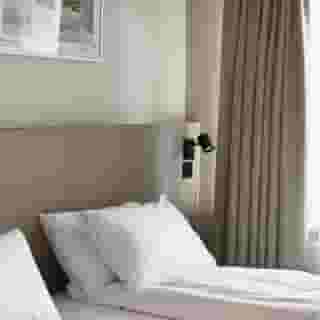 Hotel Local 101, 2 of 6
