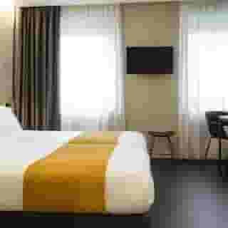 37 Lodge La Défense Courbevoie, 4 of 6